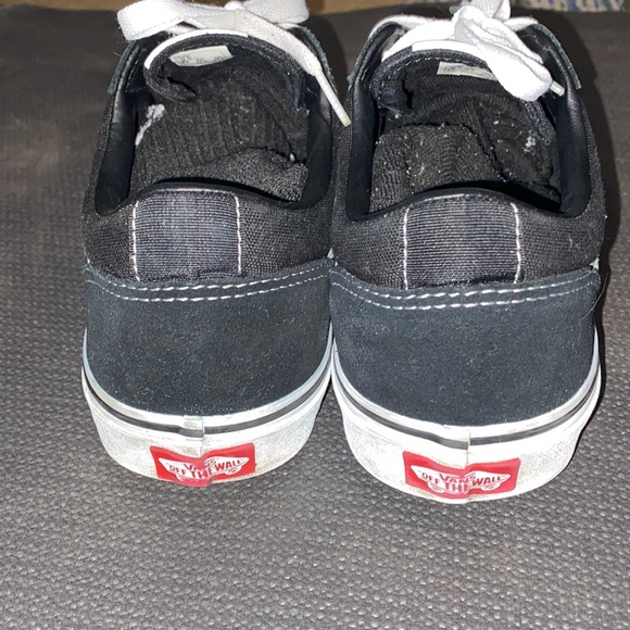Men’s Van’s Old Skool Classic Skate Shoes - Picture 3 of 8